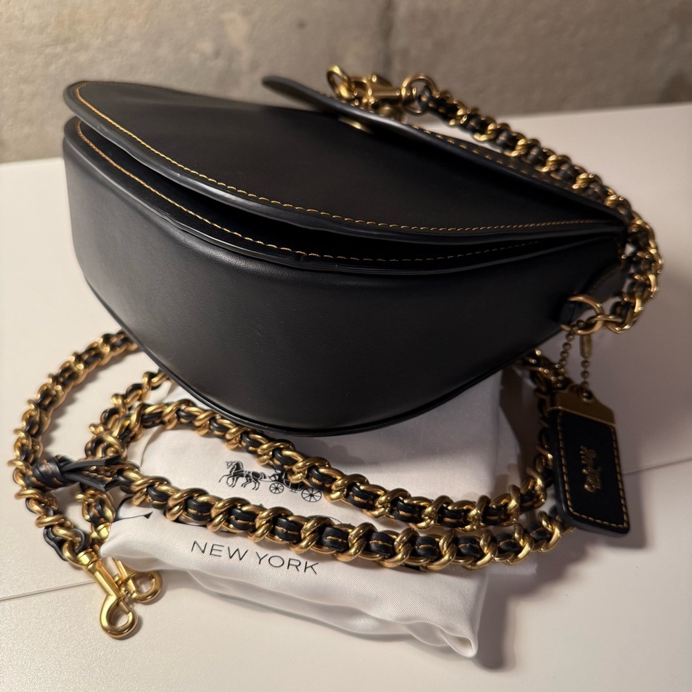 COACH 1941 Turnlock Saddle Crossbody Bag in Black Leather & Metal Braided Strap - Picture 9 of 14